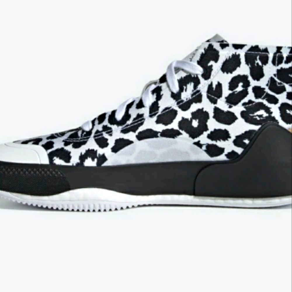 Brand new Adidas Stella McCartney print sneakers